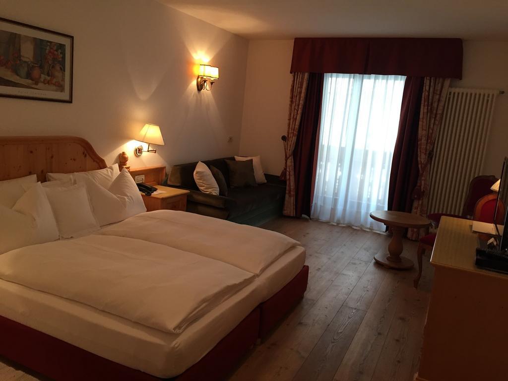 Hotel Table Corvara In Badia Dış mekan fotoğraf